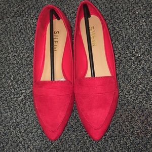Modern Red Flats ❤️